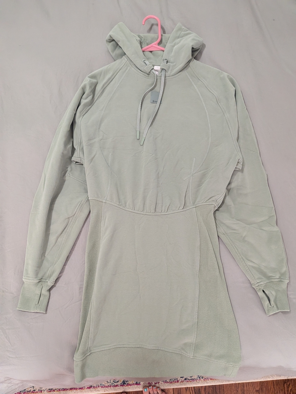 Lululemon Hoodie Sweatshirt Dress In Light Sage Green. Size 6 (S)